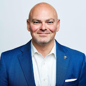 Profile Picture of Michael Barrett (@michaelbarrett996) on Youtube