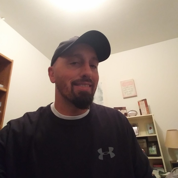Profile Picture of Jeremy Leavitt (@aceman320834) on Poshmark