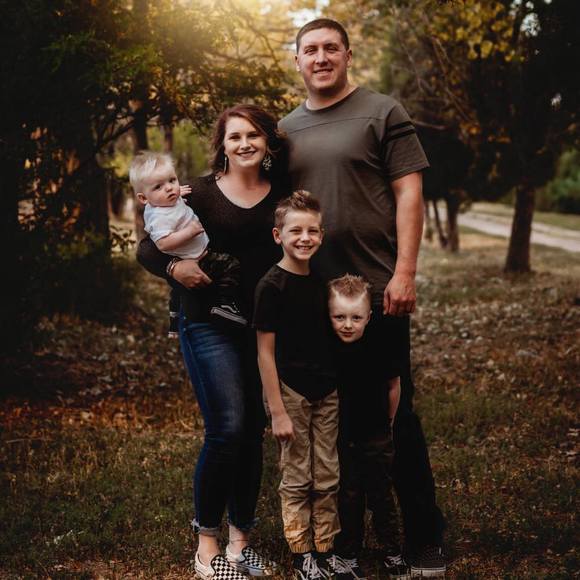 Profile Picture of Jessica Mateyunas (@jessicamatey) on Poshmark