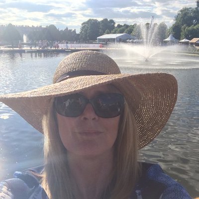 Profile Picture of Pauline Daniel (@paulinedaniel) on Twitter