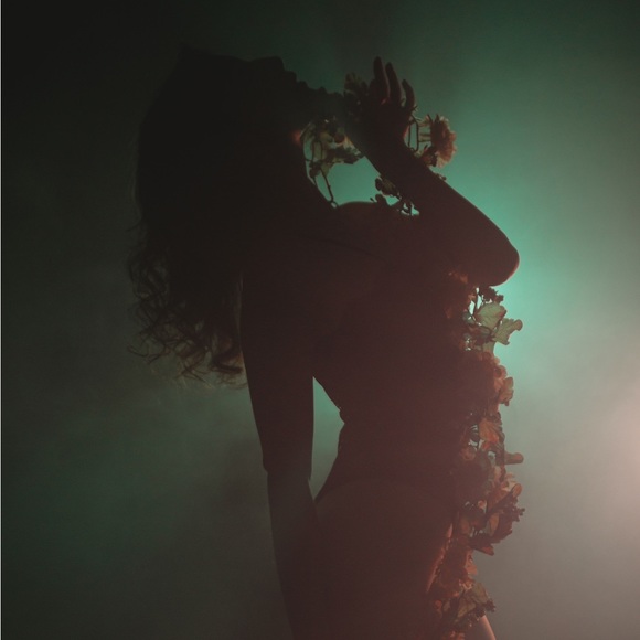 Profile Picture of Shelby Karwandy (@shelbykarwandy) on Poshmark