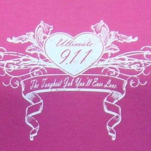 Profile Picture of Tania Genobles (@wildtang011) on Poshmark