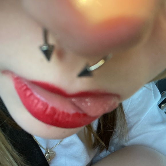 Profile Picture of Codi Trosclair (@codi_wodi) on Poshmark