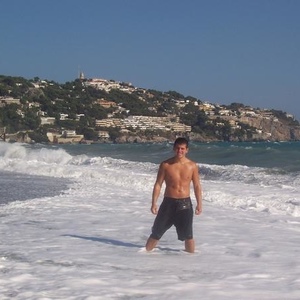 Profile Picture of Emilio Ferro Gonzalez (@271061312) on Myspace