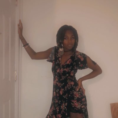 Profile Picture of Michelle Triplett (@Made2Perfectn) on Twitter