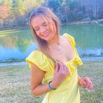 Profile Picture of chloe🌸🦋🌻 (@chloescherr) on Instagram