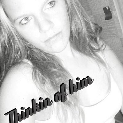 Profile Picture of Elizabeth Tester (@HisBustItBabi) on Twitter