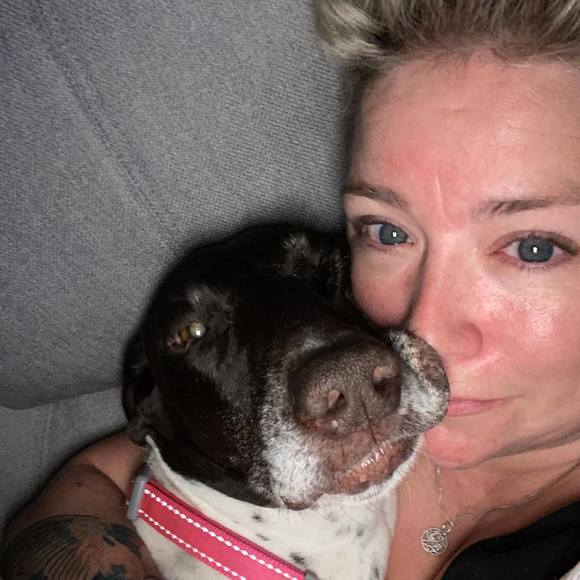 Profile Picture of Kirstin Sawicki (@sunnyinsanibel) on Poshmark