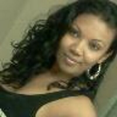 Profile Picture of Sarah Teekasingh (@SheHeals) on Twitter
