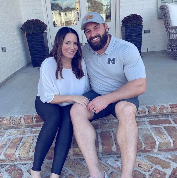 Profile Picture of Pam Louviere brady (@louvierepam) on Poshmark