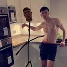 Profile Picture of   dec_7 (@dec_7) TikTok |... (@dec_7) on Tiktok