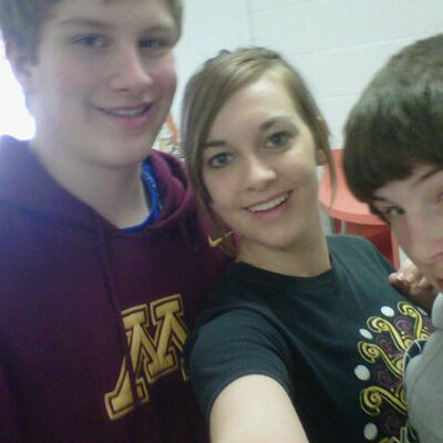 Profile Picture of Hayley Coon (@Coondogsgirl76) on Twitter