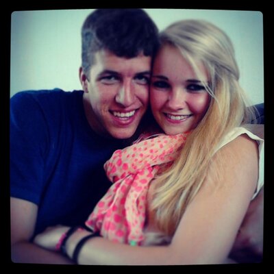 Profile Picture of ' Amy ♥ Mike ' (@AmyxKussje) on Twitter