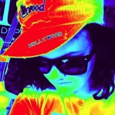 Profile Picture of R A C H A E L (@RachaelJameson) on Twitter