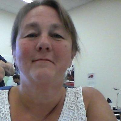 Profile Picture of Lisa Andresen (@lisaandresen3) on Twitter