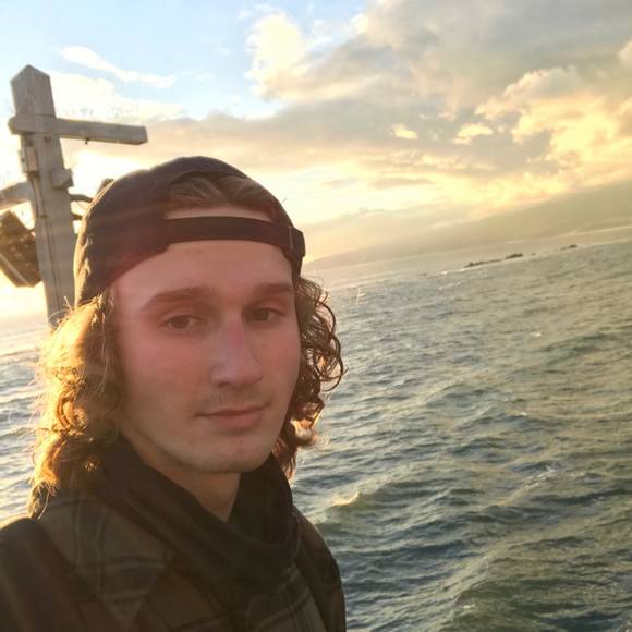 Profile Picture of Nicholas Cary (@nicholascary711) on Poshmark