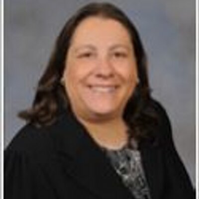 Profile Picture of Sheri Abrams (@sheriabrams) on Twitter