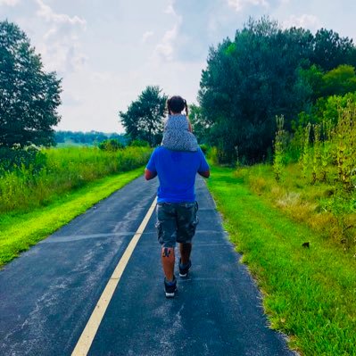 Profile Picture of Michael Rey Agosto (@MikeEKrazeE) on Twitter