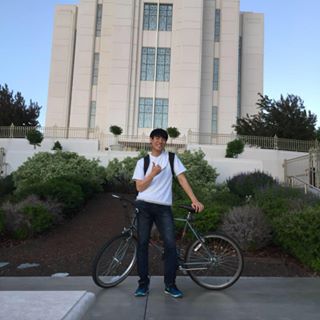 Profile Picture of Howard  Ahn (@howard.ahn.5) on Facebook