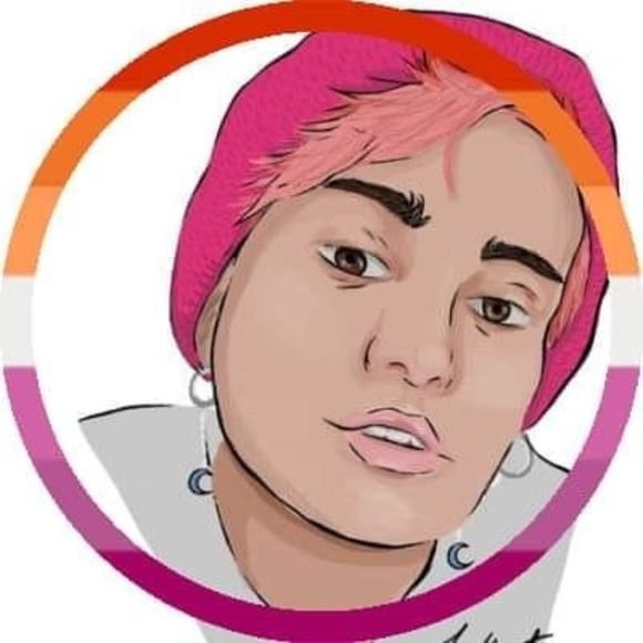 Profile Picture of Jayne Pixton (@jaynepixton) on Poshmark