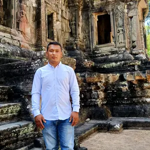 Profile Picture of FB Seanghay Von🥰💞 (@vonseanghay7) on Tiktok