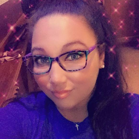 Profile Picture of Kala Mccroskey (@kaladenise) on Poshmark