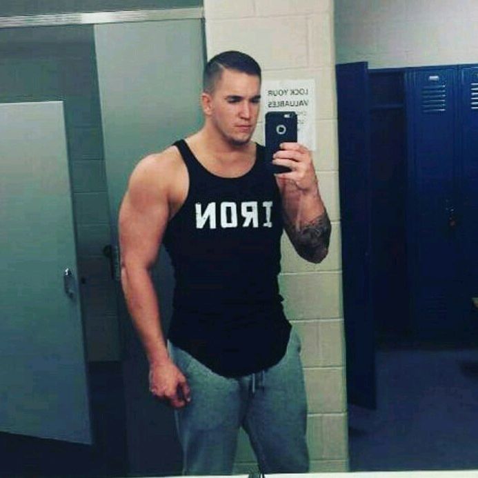 Profile Picture of Zachary colin (@user6620909915miller) on Tiktok