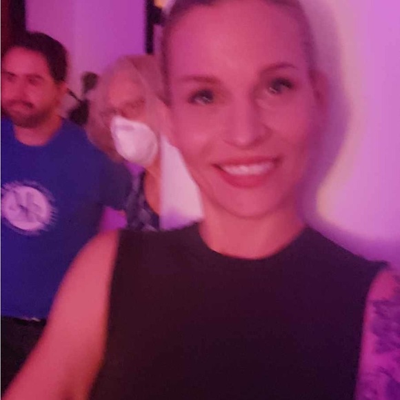 Profile Picture of Caroline Morawski (@carolinem85) on Poshmark