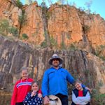 Mark & Nicole Leighton - Instagram Profile Picture of Mark & Nicole Leighton (@3kids_aboxtrailer_intheoutback) on Instagram