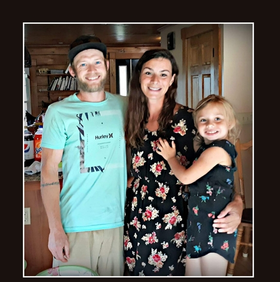 Profile Picture of Cassie Cailler (@cassiecailler) on Poshmark