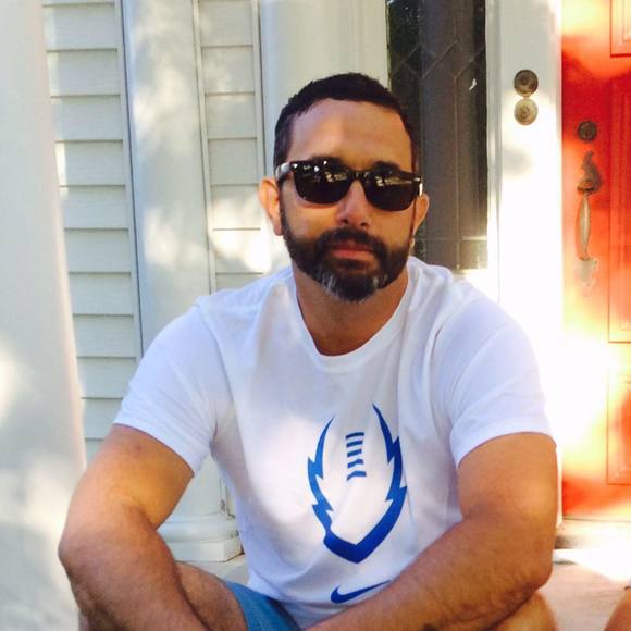 Profile Picture of John Carbone (@jjcarbone) on Poshmark