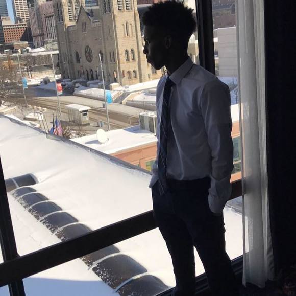 Profile Picture of Hamze Aden (@xalimo3579) on Poshmark