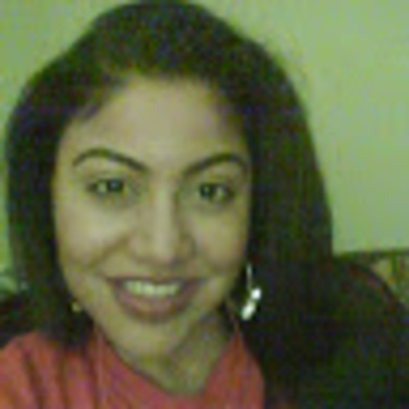 Profile Picture of Juana Claudio (@jclaudio7288) on Poshmark