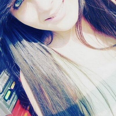 Profile Photo of Carmen Farias (@carmenfarias22) on Twitter