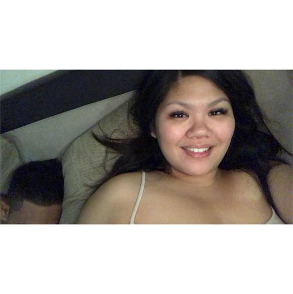 Profile Picture of Krischelle alma Miguel (@kmiguel18) on Poshmark