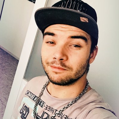 Profile Picture of Steven Boy (@FinaticzLP) on Twitter