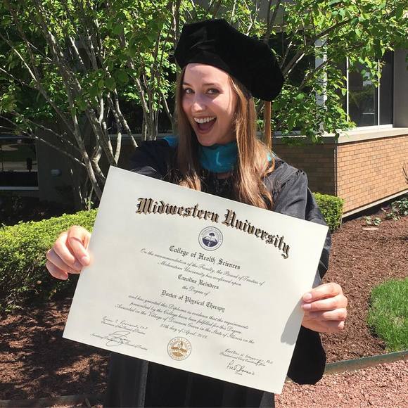 Profile Picture of Caroline Reinders (@creinders) on Poshmark