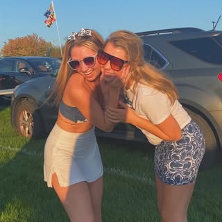 Profile Picture of C L A U D I A (@claudiacorchado_) on Instagram