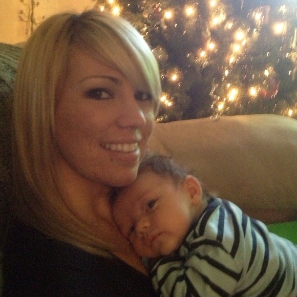 Profile Picture of Christine Puryear (@xtinepuryear) on Poshmark