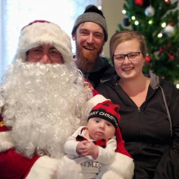 Profile Picture of Austin Sneed (@sneedtheman) on Poshmark