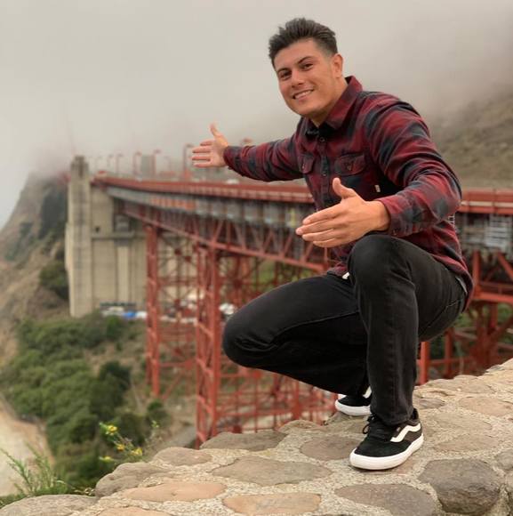 Profile Picture of Armando Alonso (@armandoalons194) on Poshmark