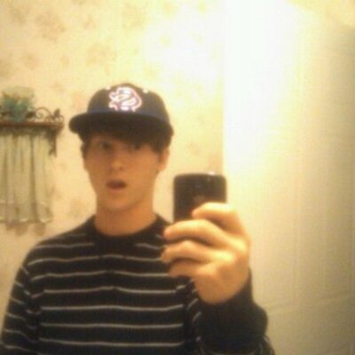 Profile Picture of John Mike Barnette (@JMikeB12) on Twitter