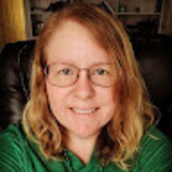 Profile Picture of Angela Gilbert (@angelagilbert05) on Poshmark