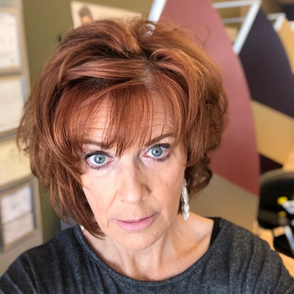 Profile Picture of Bonnie Dehler (@cactusthreds) on Poshmark