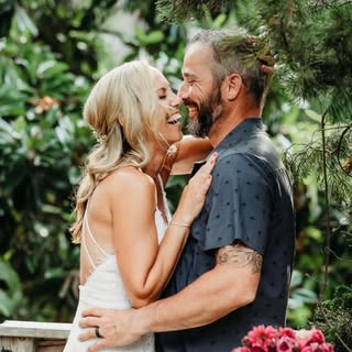 Profile Picture of Sarah Foley (@sarahfoleyrealtor) on Instagram