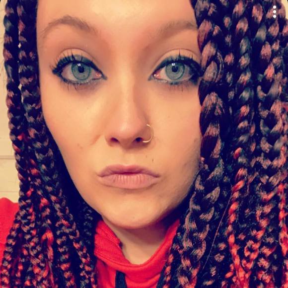 Profile Picture of Kerrin Bowerson (@scorpioqueen813) on Poshmark