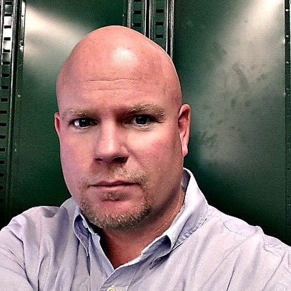 Profile Picture of Jason Roche (@jroche673) on Poshmark