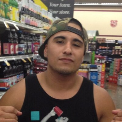 Profile Picture of James Alvarez (@boosiebad55) on Twitter