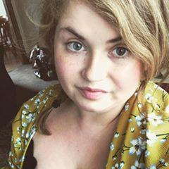 Profile Picture of Katie Alice Knight (@katiealiceknight) on Tiktok