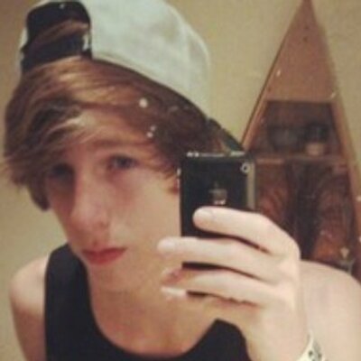 Profile Picture of Dustin Jacob Gray (@DustJacob) on Twitter